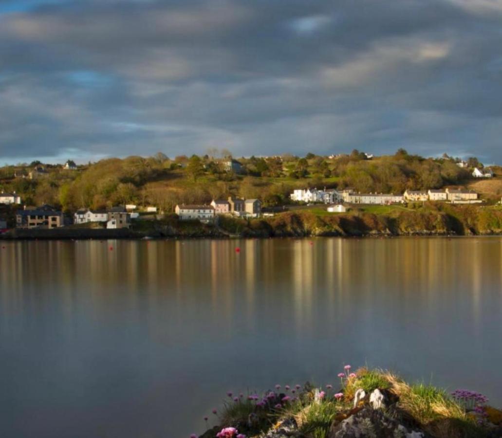Glandore Mews Situated In The Picturesque Village Of Glandore Exteriör bild